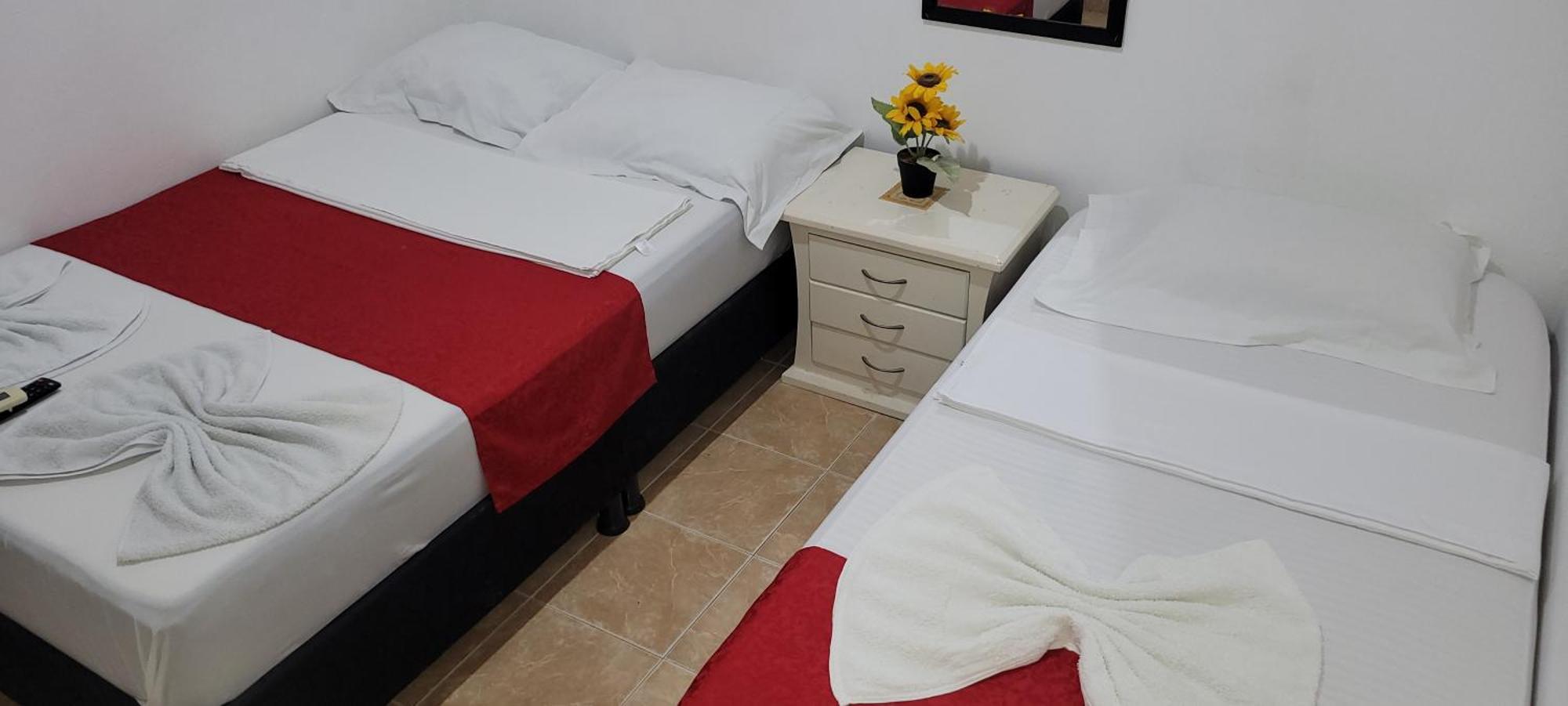 Hostal Villa Del Rio Las Brisas Вилявеха Екстериор снимка