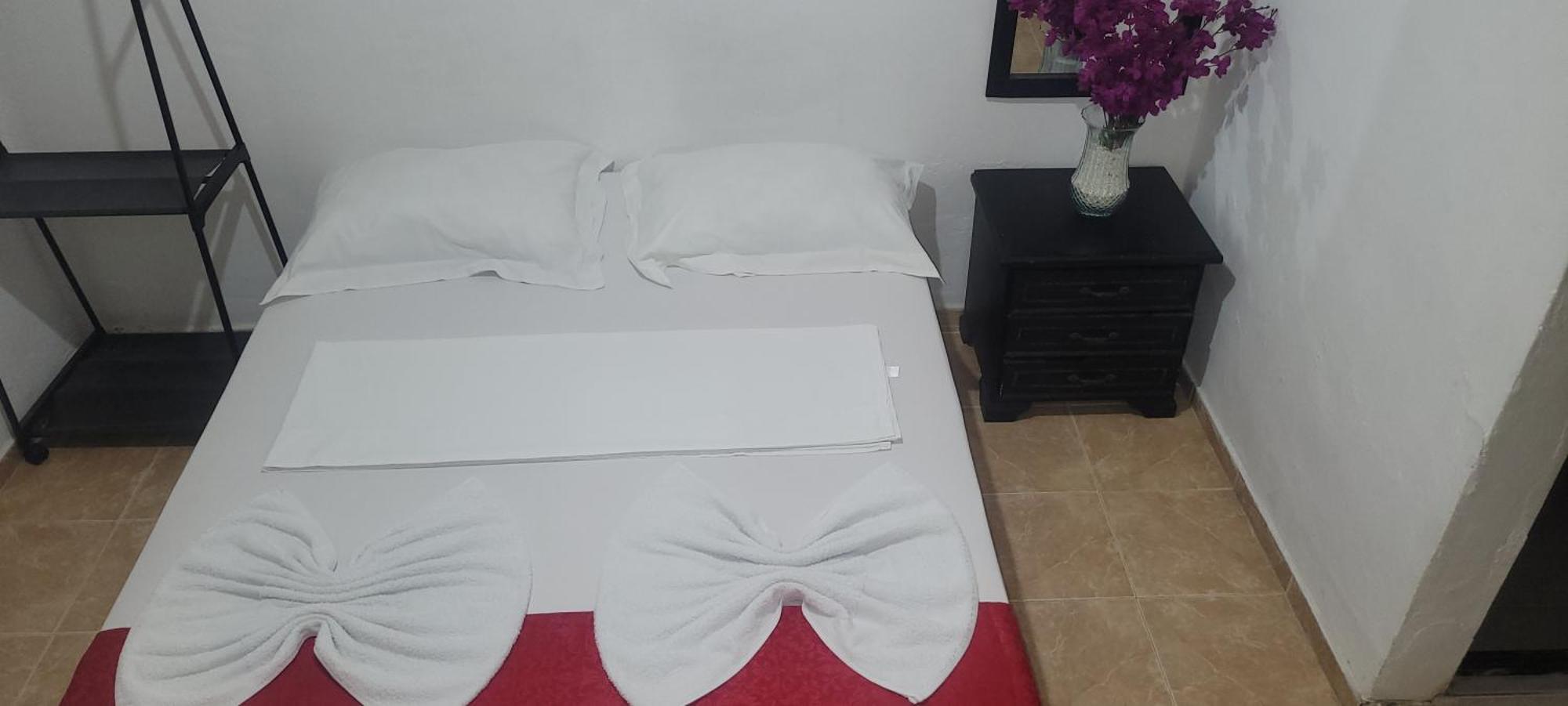 Hostal Villa Del Rio Las Brisas Вилявеха Екстериор снимка