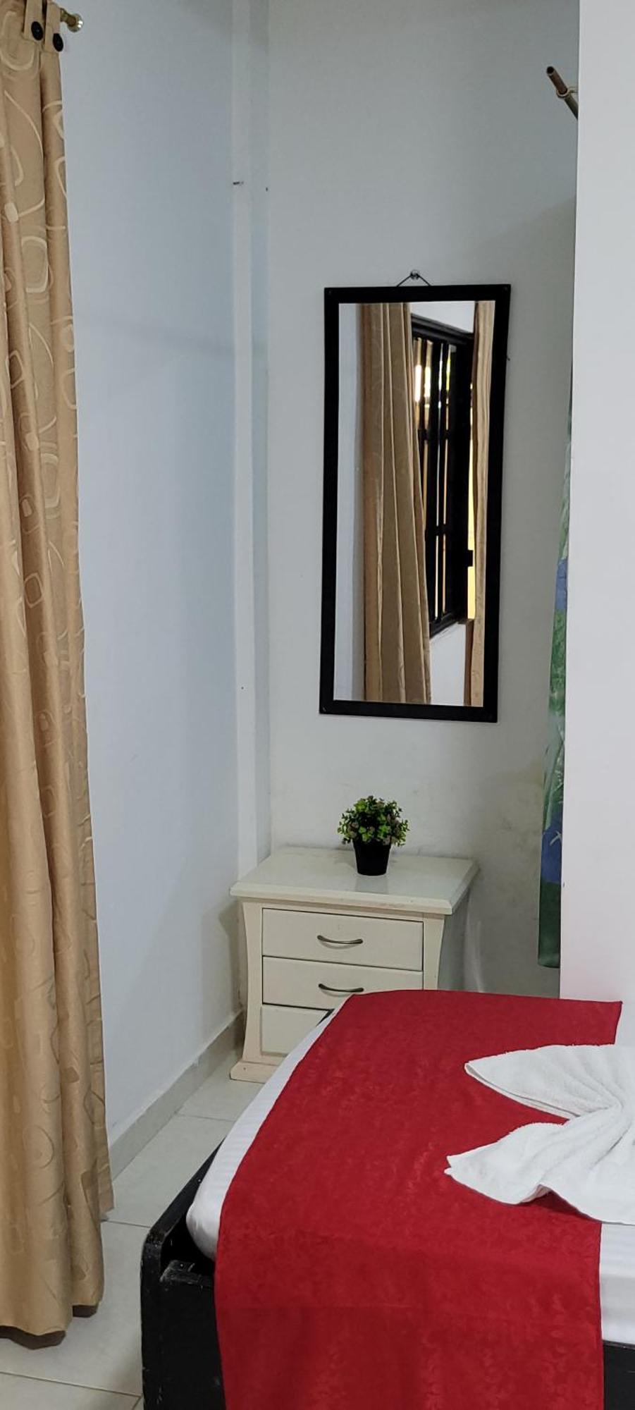 Hostal Villa Del Rio Las Brisas Вилявеха Екстериор снимка